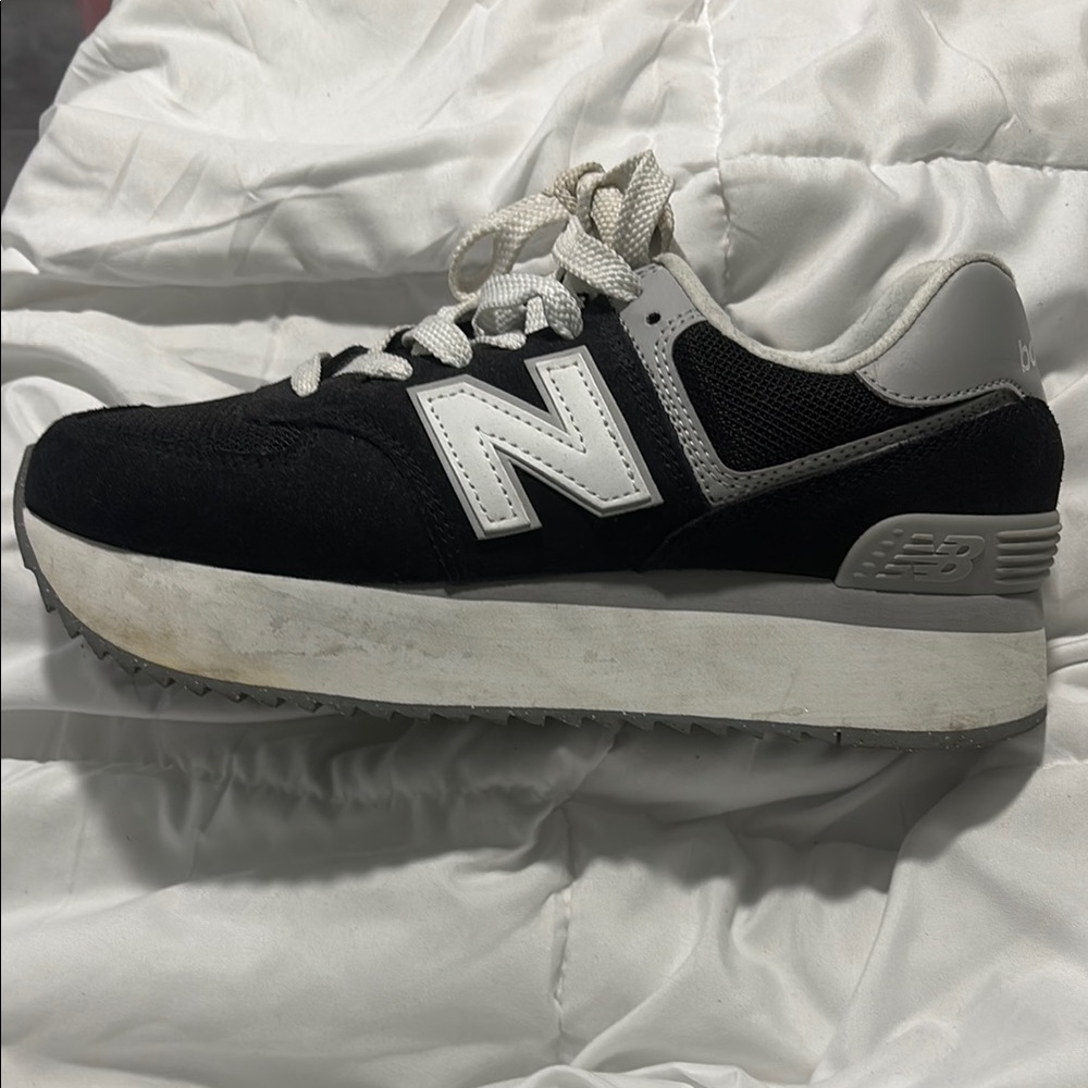New Balance Black and White Athletic Shoes